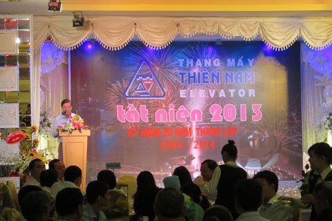 Liên hoan Tất niên 2013