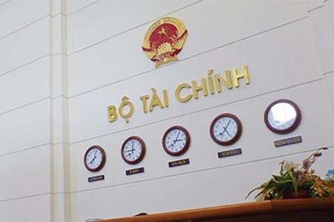 THANG MÁY SẢN XUẤT TRONG NƯỚC ĐỨNG TRƯỚC TÌNH HÌNH THUẾ NHẬP KHẨU CAO
